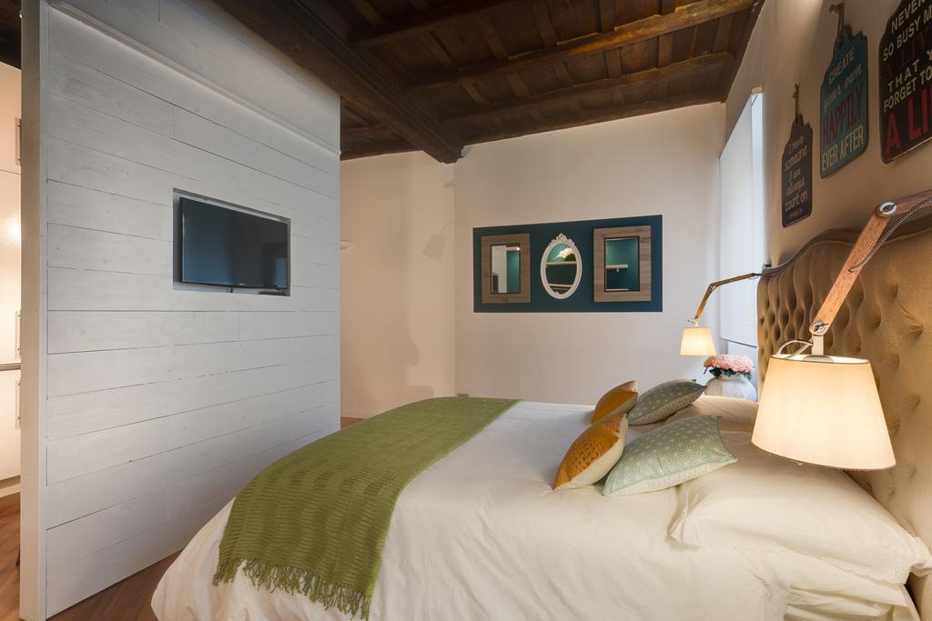 Romenjoy Colosseo Chambre photo